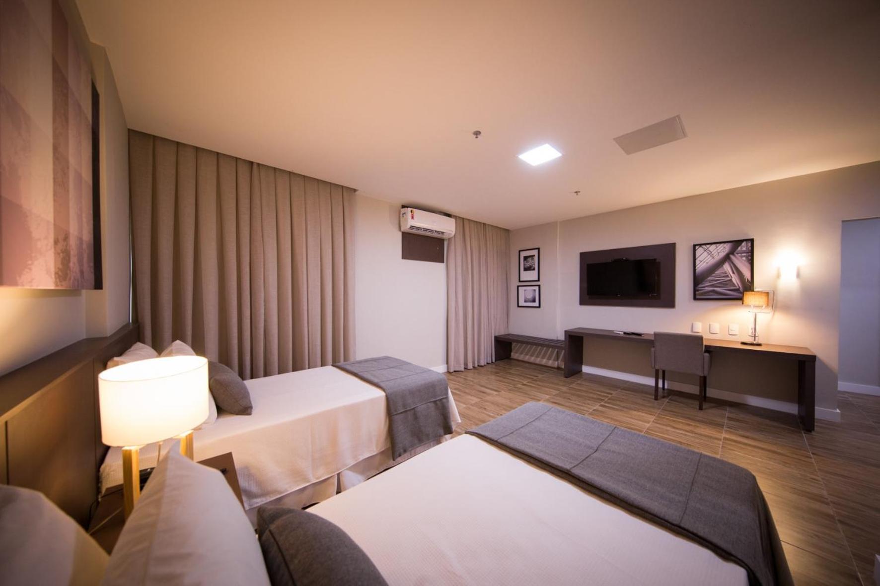 Business Hotel 3*
